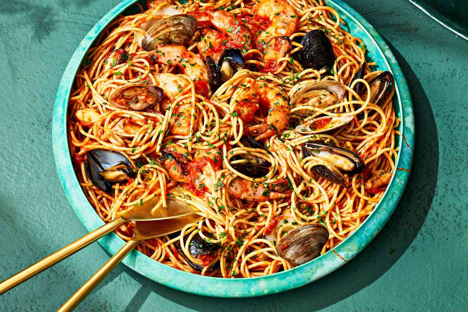 1223fea shellfish spaghetti itailian dinners 5f73db4baa394881a53410a9ee3a4715