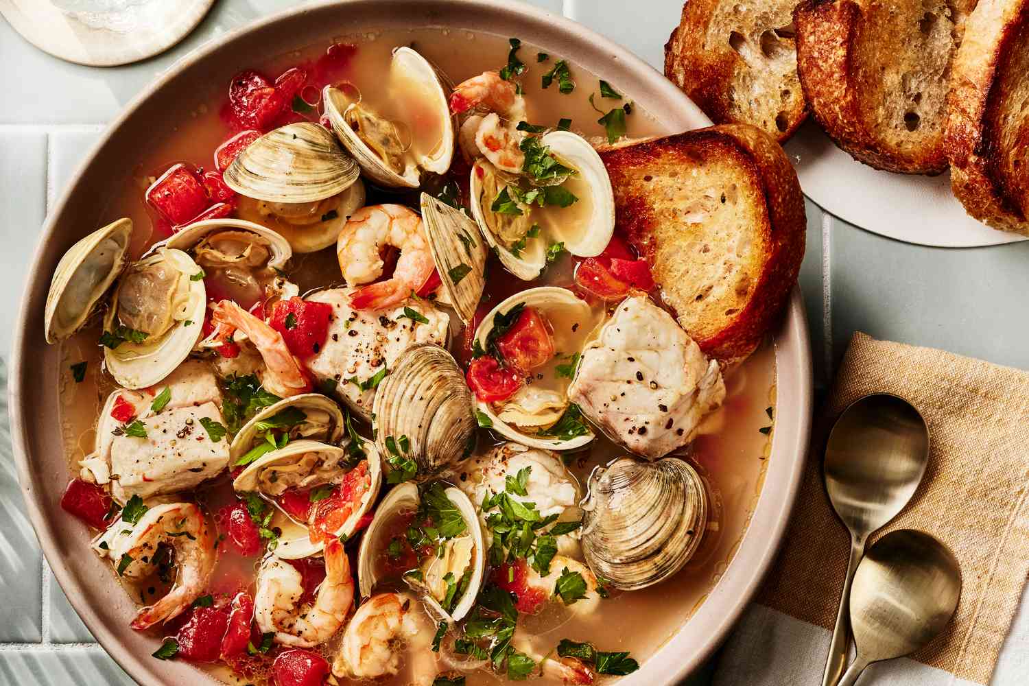 cioppino san fransisco seafood stew ft recipe0323 1651265d8b624eb9a1f8579c815aca33